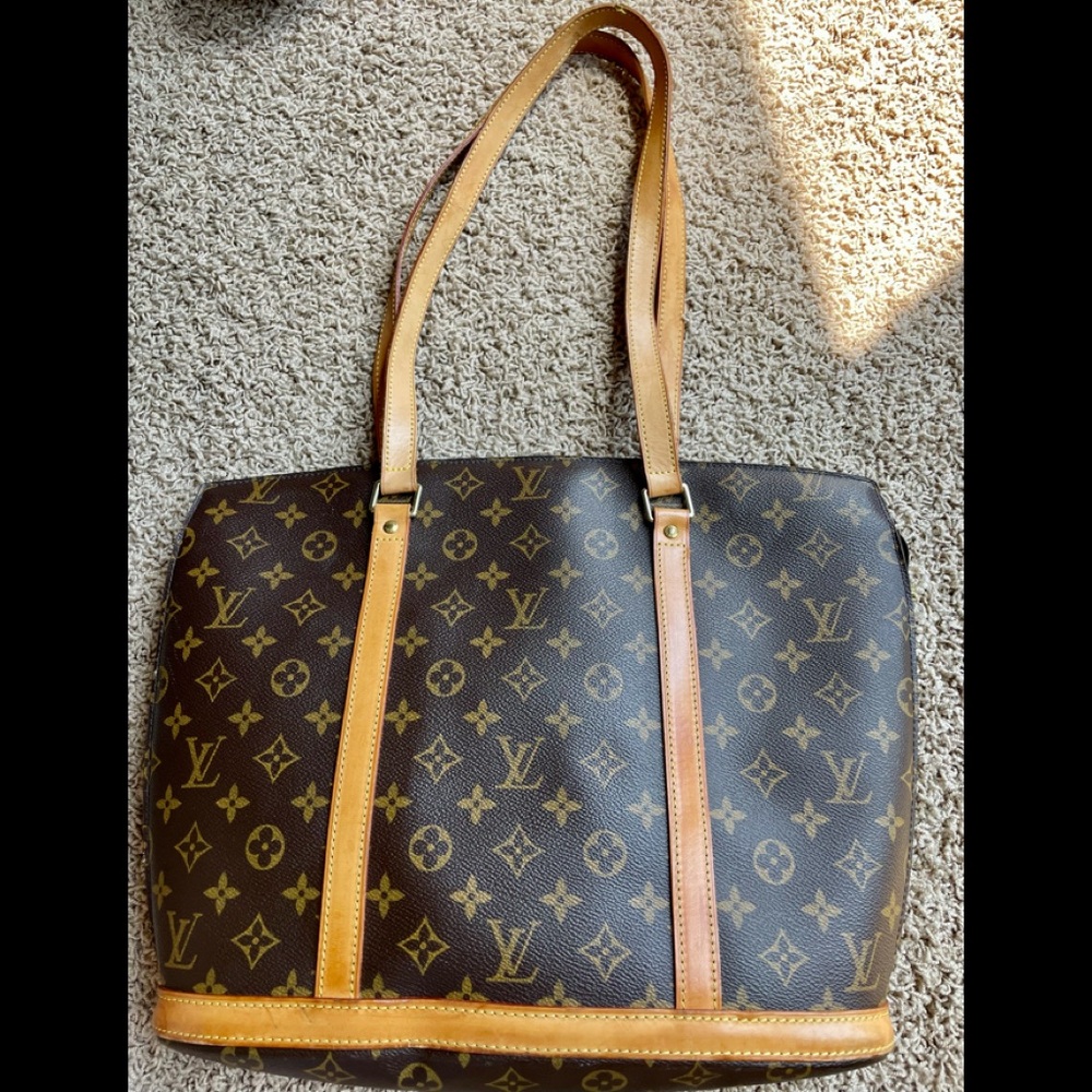 Authentic Louis Vuitton Babylone